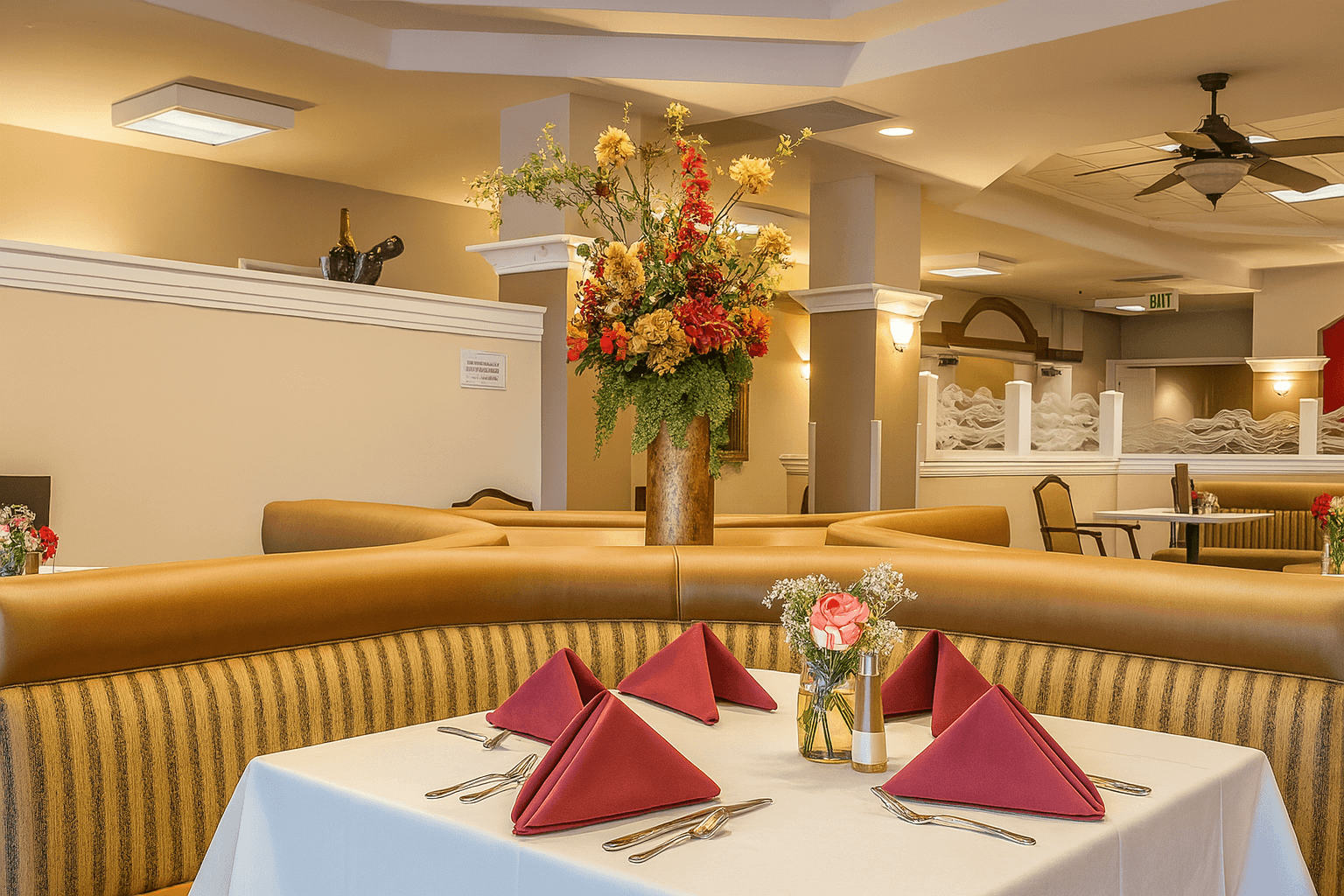 Dining area at Carlton Senior Living in San Jose